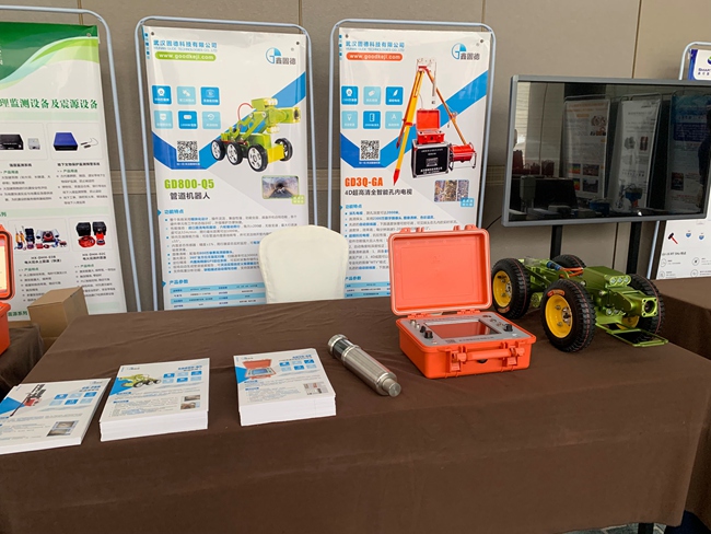 092514300.jpg ba7aad264b784b779a3af7cdf7779efe.jpg