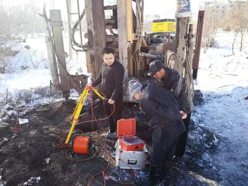 094155925.jpg 89558cdf15af4ca097ffc19ed67c94f0.jpg