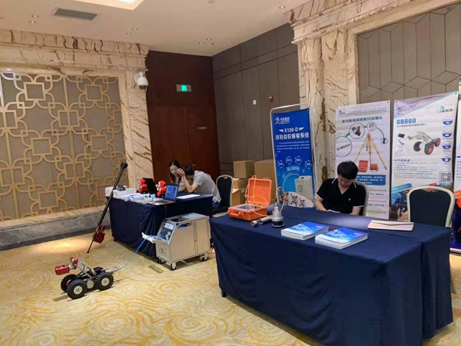 090500808.jpg 363f54d91e7f4443994d4205e8c23cef.jpg